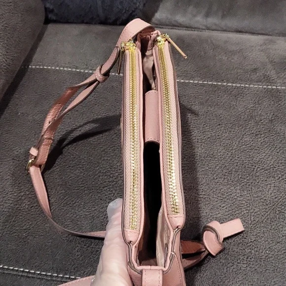 Anne Klein Purse - Picture 13 of 13